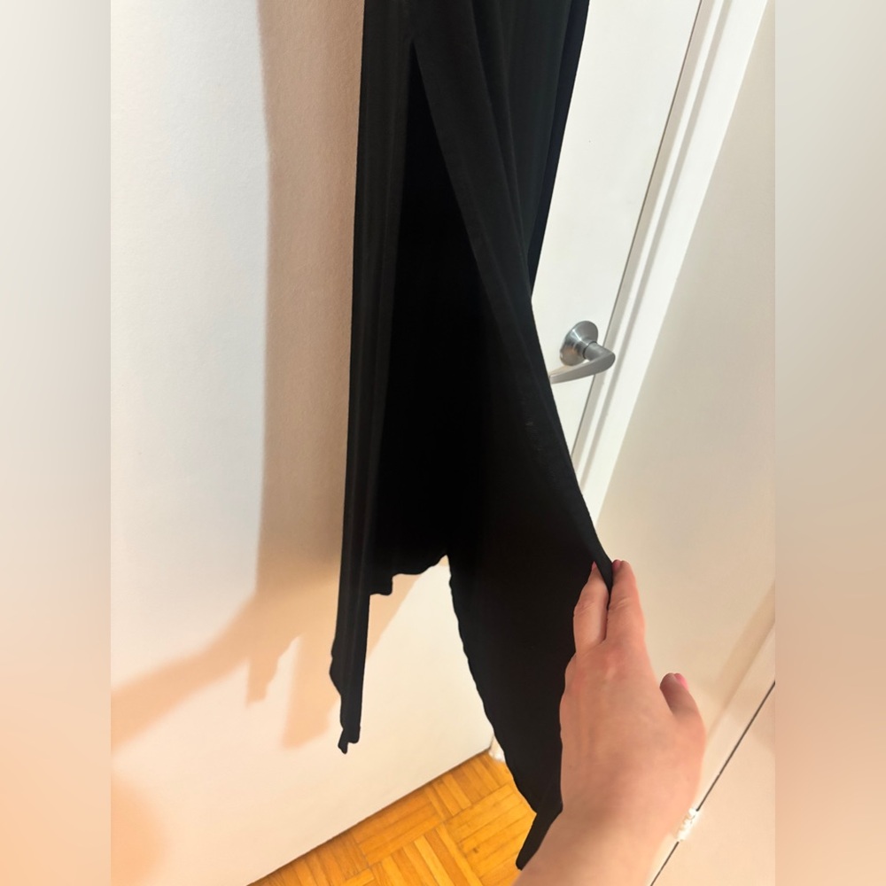 Black Maxi Skirt with Side Slits - Picture 4 of 6